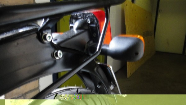 adapter achterlicht.jpg (198.73 KiB) 12524 keer bekeken adapter achterlicht.jpg
